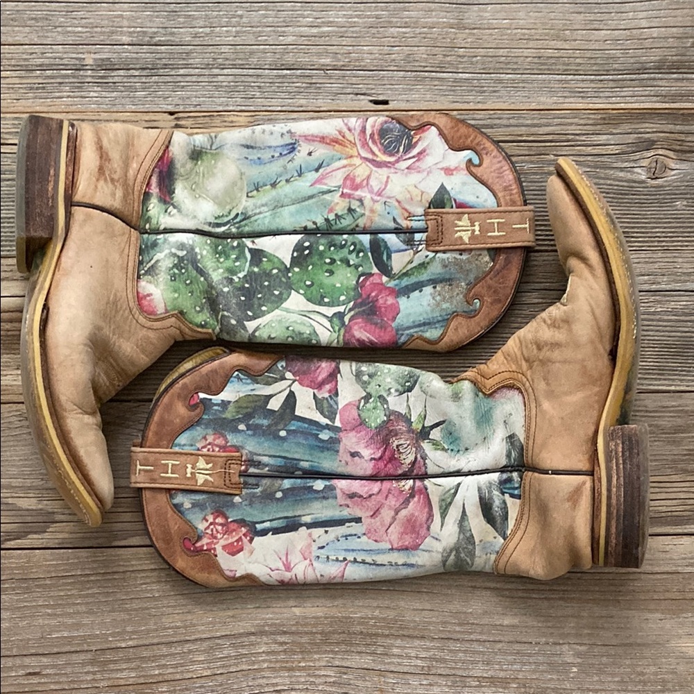 Tin Haul Floral Heeled Boots - Multicolor